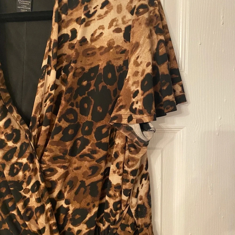 Leopard print dress - Picture 4 of 4